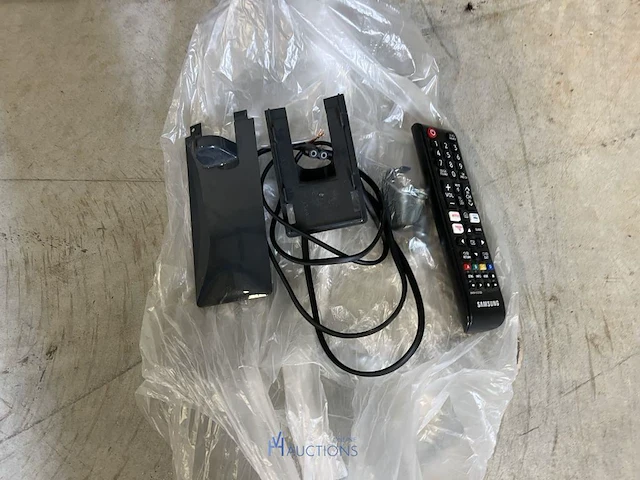 Televisie samsung - afbeelding 4 van  5