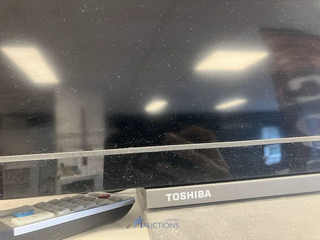 Televisietoestel toshiba - afbeelding 2 van  3