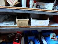 Teller met inhoud - afbeelding 23 van  23