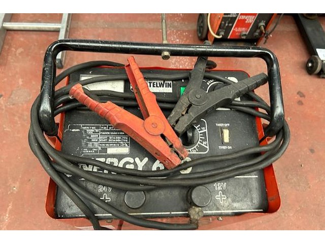 Telwin accu lader - afbeelding 2 van  8