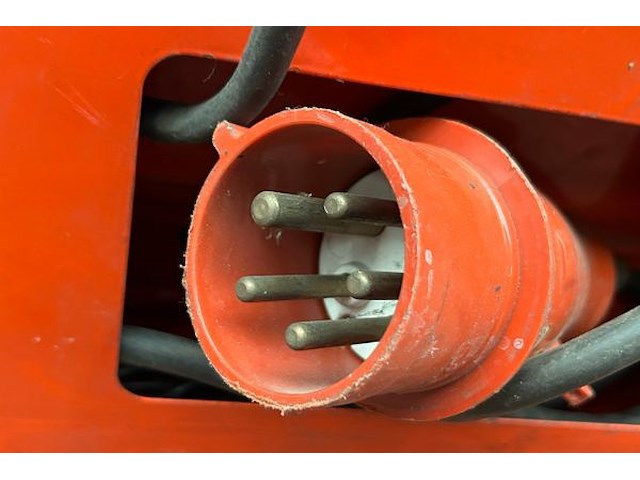 Telwin accu lader - afbeelding 6 van  8