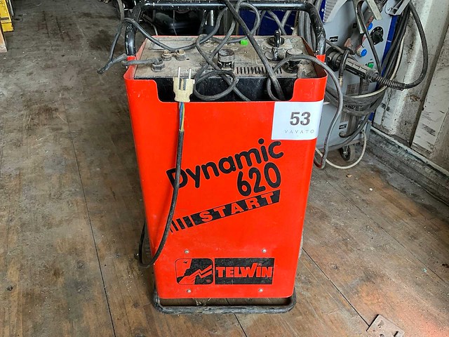 Telwin dymanic 620 verrijdbare acculader - afbeelding 1 van  4