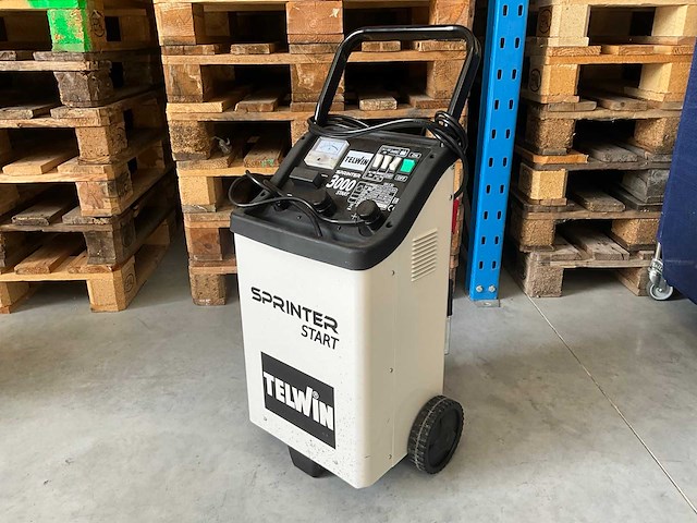 Telwin sprinter 3000 start acculader/-booster - afbeelding 1 van  6
