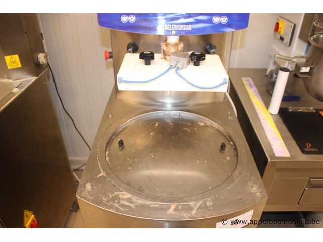 Tempering machine selmi plus, bouwjaar 2012, serienummer 3842, roestvrij staal, werking niet gekend - afbeelding 3 van  5