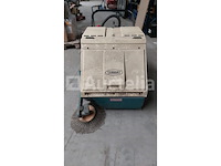 Tennant 186 schrobmachine/kuismachine - afbeelding 6 van  11