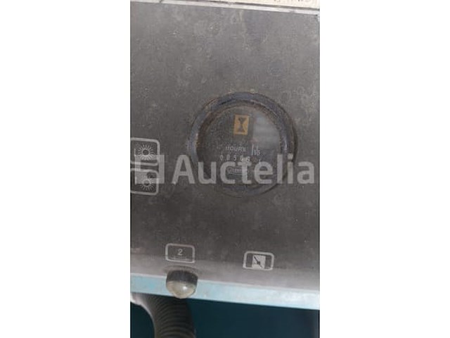 Tennant 186 schrobmachine/kuismachine - afbeelding 10 van  11