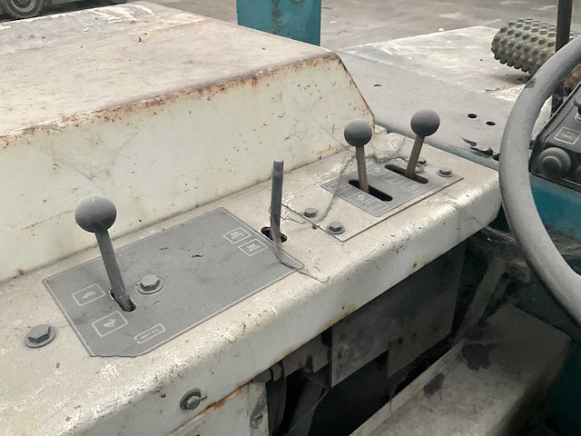 Tennant 95 sweeper borstelmachine - afbeelding 15 van  16