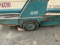 Tennant 95 sweeper borstelmachine - afbeelding 6 van  16
