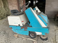 Tennant veegmachine - afbeelding 3 van  6
