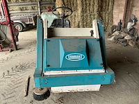 Tennant veegmachine - afbeelding 1 van  5