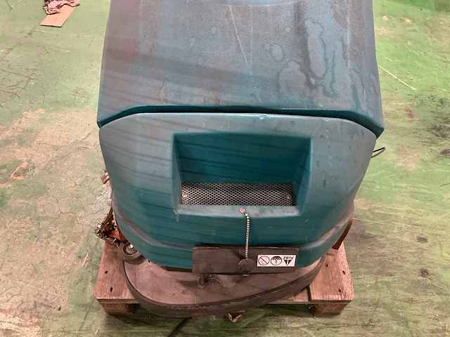 Tennant zelfrijdende veegmachine - afbeelding 4 van  6