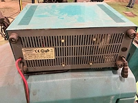 Tennant zelfrijdende veegmachine - afbeelding 5 van  6