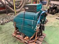 Tennant zelfrijdende veegmachine