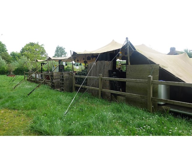 Tent - afbeelding 13 van  20