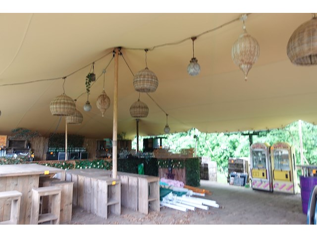 Tent - afbeelding 19 van  20