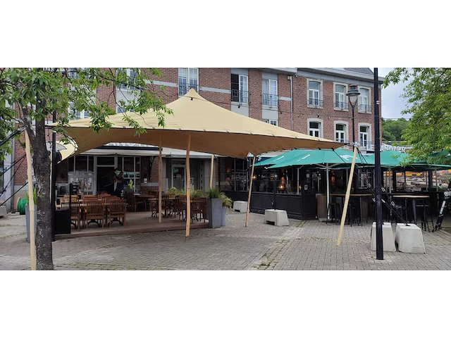 Tentickle stretchtent van 9x6 meter, compleet met palen en bevestigingsmateriaal - afbeelding 4 van  7