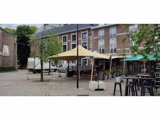 Tentickle stretchtent van 9x6 meter, compleet met palen en bevestigingsmateriaal - afbeelding 5 van  7