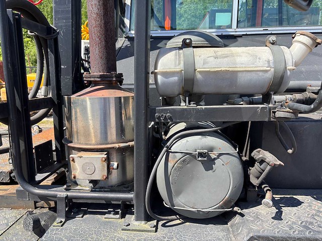 Terberg - trt89 - vrachtwagen - rangeertrekker - afbeelding 48 van  53