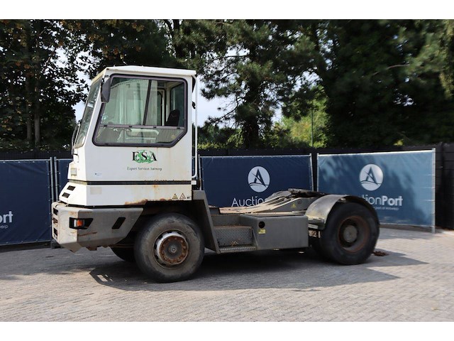 Terminaltrekker terberg yt180 diesel 2002 - afbeelding 1 van  1