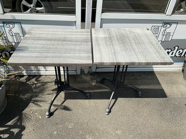 Terras tafels met stoelen - afbeelding 3 van  4