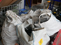 Terrasdragers in kunststof - afbeelding 1 van  4