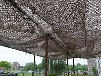 Terrasoverkapping met camouflagenet - afbeelding 1 van  4