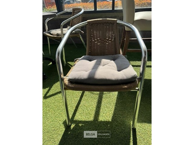 Terrasset tafel met 4 stoelen - afbeelding 4 van  6