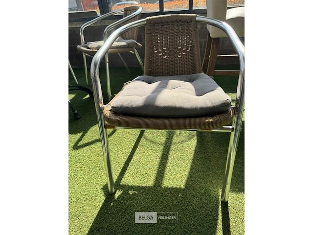 Terrasset tafel met 4 stoelen - afbeelding 5 van  6