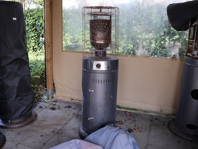 Terrasstraaler op gas - afbeelding 1 van  5