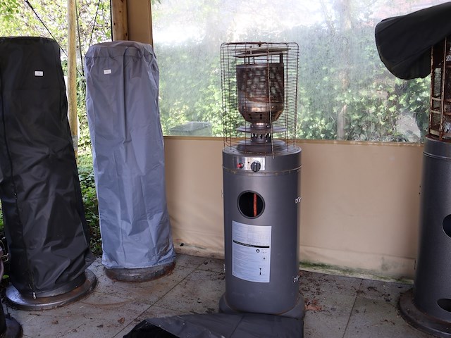 Terrasstraaler op gas - afbeelding 1 van  5