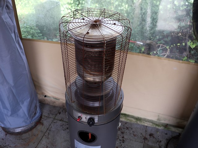 Terrasstraaler op gas - afbeelding 3 van  5