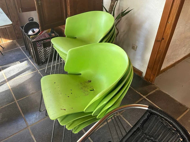 Terrastafel en stoelen (7x) - afbeelding 3 van  6