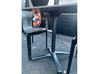 Terrastafels (24x) + stoelen (44x) - afbeelding 3 van  9