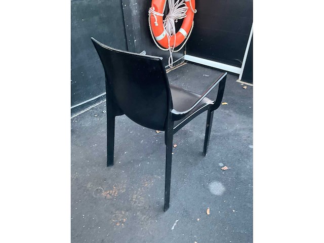 Terrastafels (24x) + stoelen (44x) - afbeelding 5 van  9