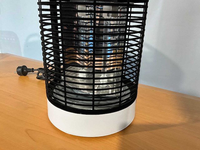 Terrasverwarmer nieuw - 40x22cm - 1500w- wit - zwenkend - afbeelding 4 van  4