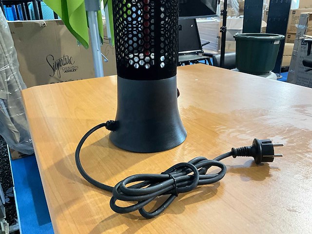 Terrasverwarmer nieuw - 65x 12xm - 1500 w - zwart - afbeelding 4 van  4