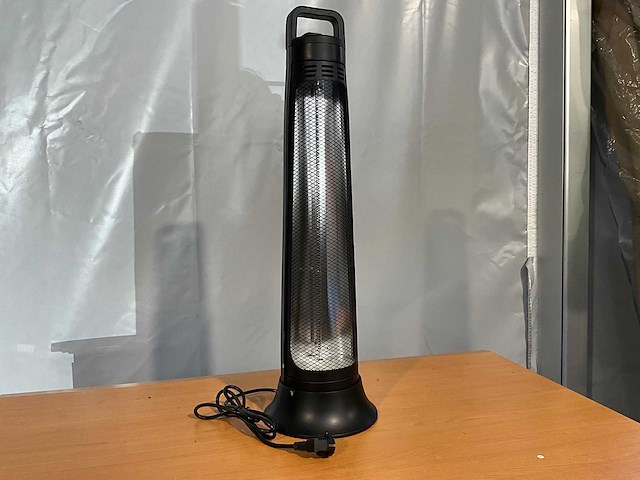 Terrasverwarmer nieuw - 77x17cm - zwart - afbeelding 1 van  2