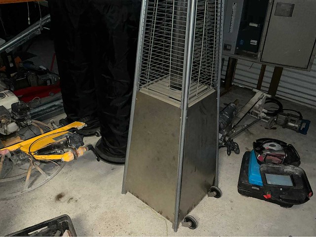 Terrasverwarming (3x) - afbeelding 2 van  4