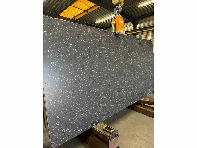 Terrazzo black polished 30mm - yu001 - nature stone stock (9x) - afbeelding 1 van  2