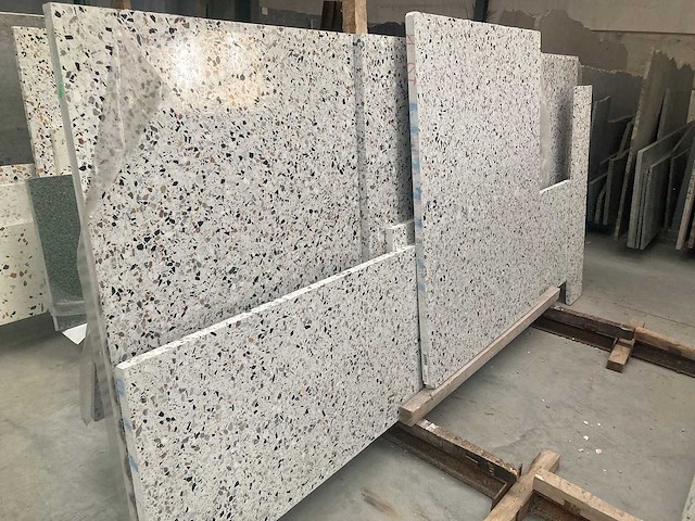 Terrazzo platen 70m2 - afbeelding 2 van  12