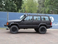 Terreinwagen jeep cherokee limited benzine 1987 (marge)