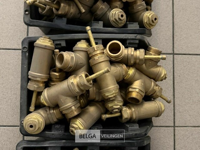 Terugslagkleppen koper - afbeelding 3 van  3
