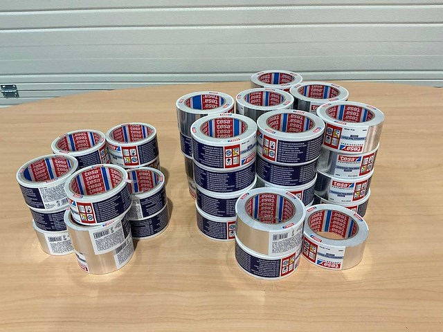Tesa dakmateriaal alu tape (45x) - afbeelding 1 van  3