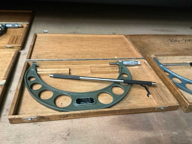 Tesa en mitutoyo assortiment micrometers uitwendig - afbeelding 4 van  6