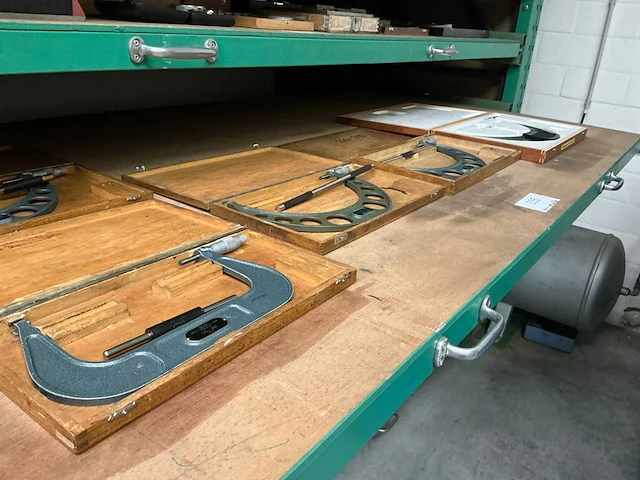 Tesa en mitutoyo set micrometer uitwendig - afbeelding 2 van  5