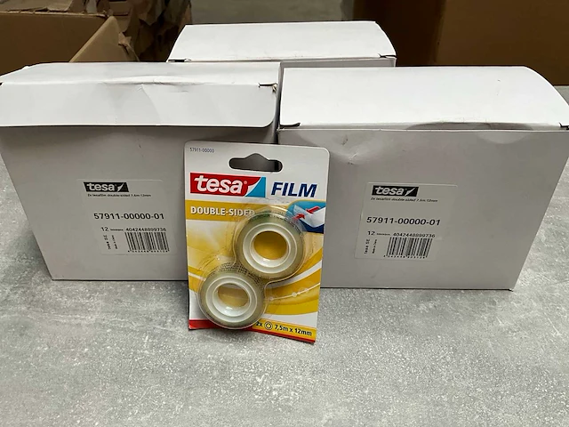 Tesa film 2x rol dubbele zijdige plakband 7,5 m x 12 mm (36x) - afbeelding 1 van  2