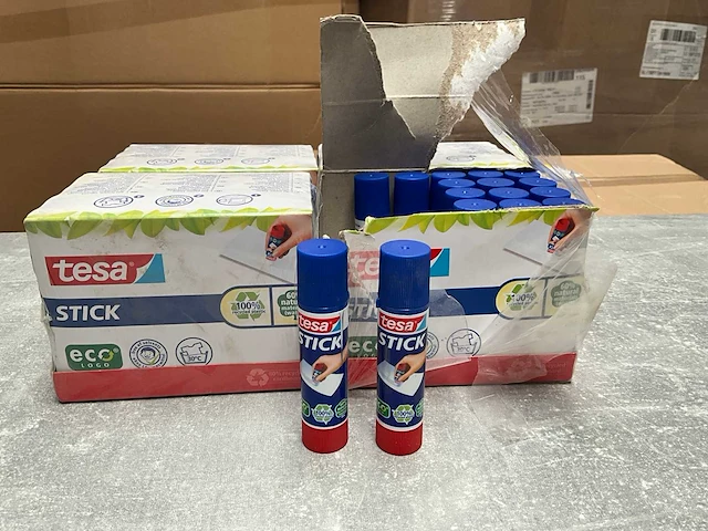 Tesa lijmstick 10gr (88x) - afbeelding 1 van  3