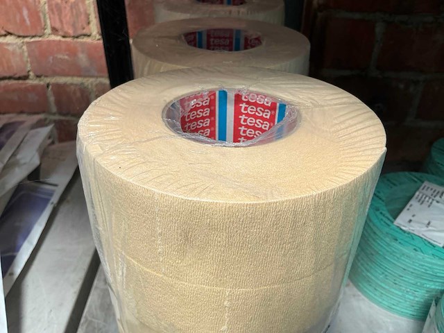 Tesa rol afplaktape (18x) - afbeelding 2 van  3