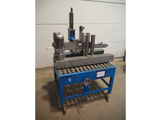 Tesa - afbeelding 1 van  11