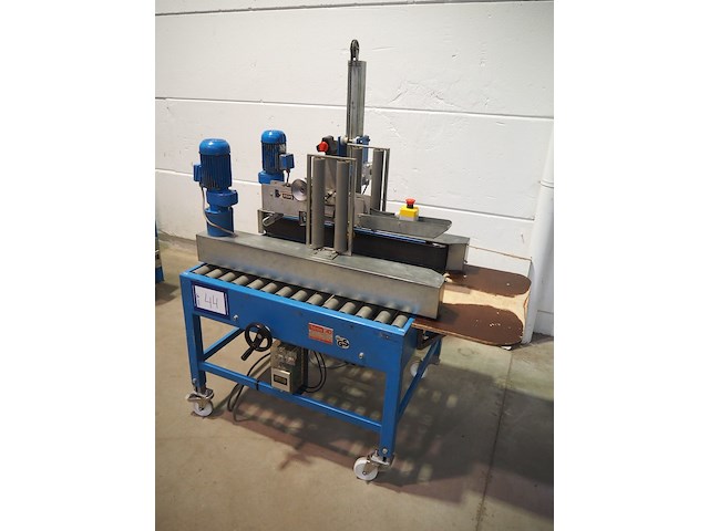 Tesa - afbeelding 4 van  11